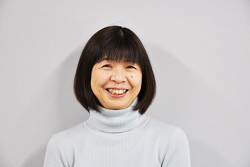 洞戸　真由美